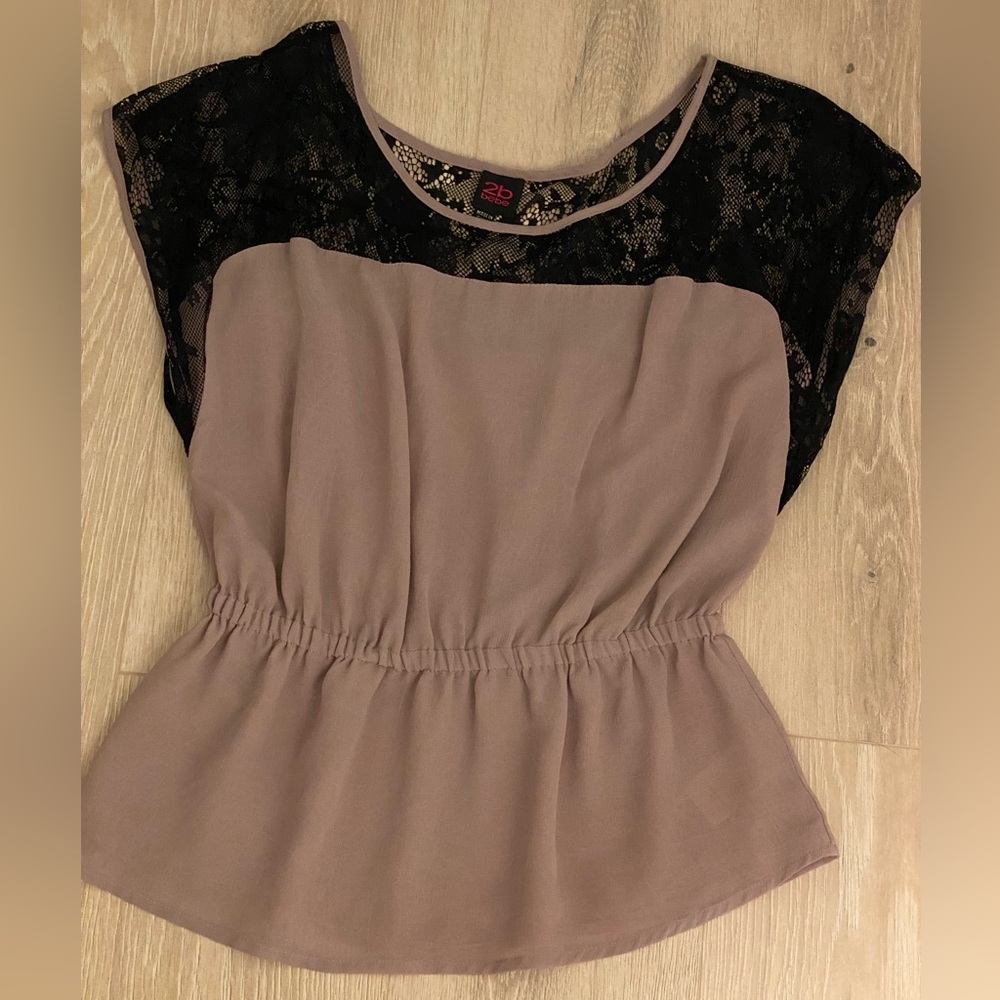 2b Bebe top